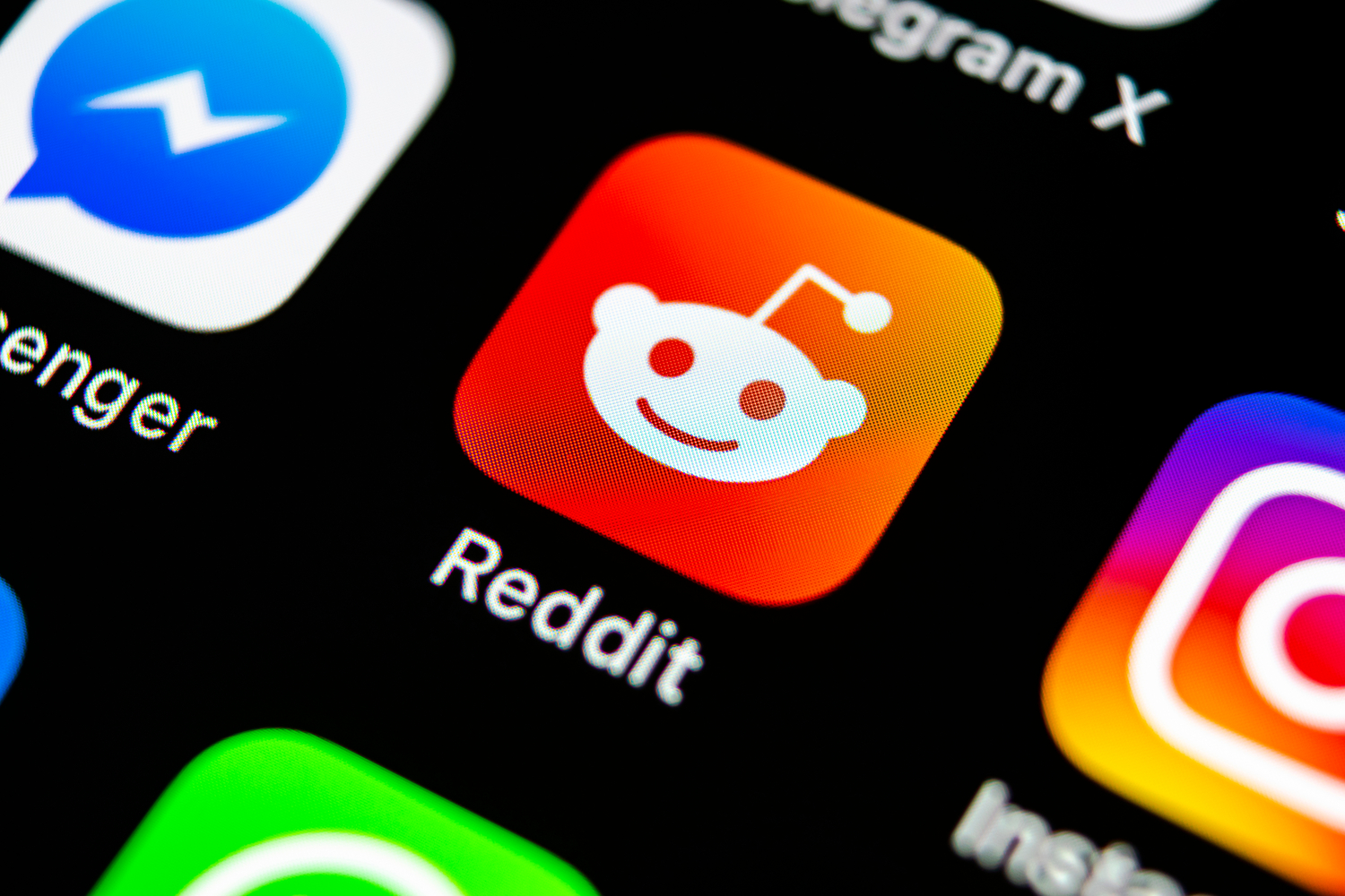 Want To Make A Throwaway Reddit Account? Details Here How You Do It